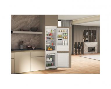 WHC18D051A1 ugradni kombinovani frižider slika